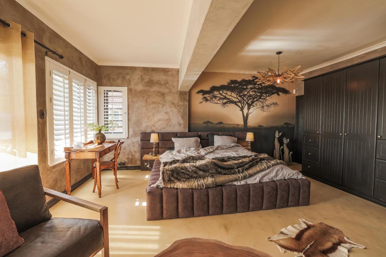 Yebo Boutique Guesthouse Сомерсет-Уэст Экстерьер фото